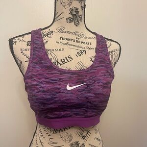 Nike pro classic padded razor back sports bra